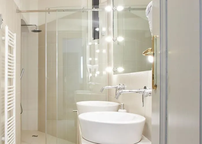 Wenceslas Square Aparthotel