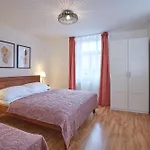 Apartahotel Wenceslas Square 4*