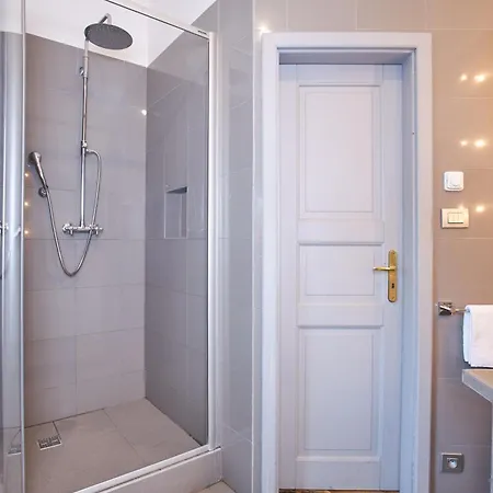 Wenceslas Square Aparthotel Prague