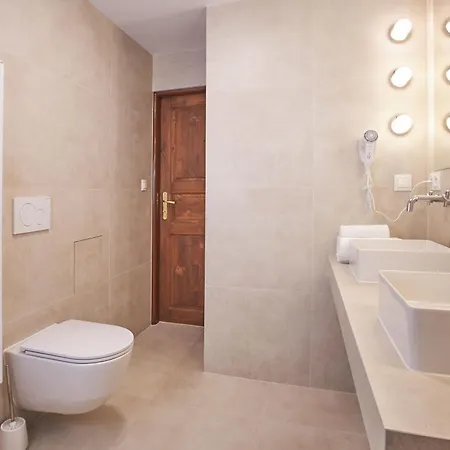 Aparthotel Wenceslas Square 4*