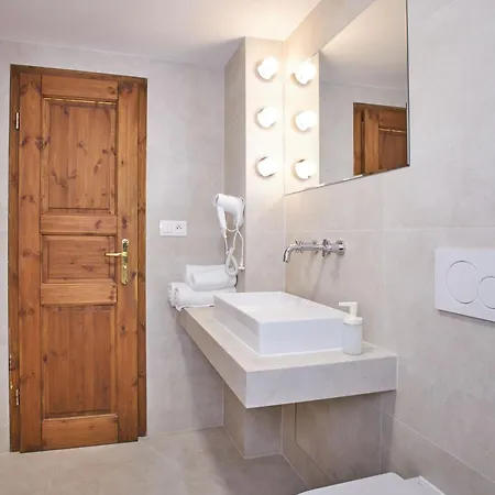 Wenceslas Square 4* Prague